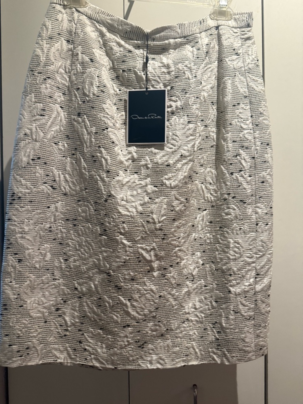 Oscar de la Renta Cream Textured Floral Pencil Skirt